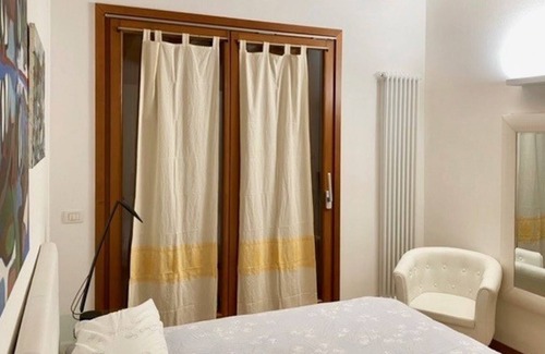 Bolognano-Vignole Apartment | Apartment in Garda Thermae 10 minutes walk from the beach close to the center