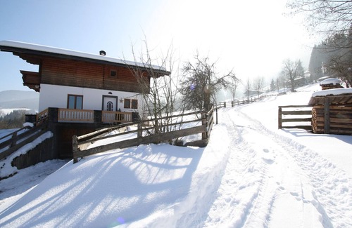 Huettau Apartment | Apartment in Hüttau near Ski Amade Slopes