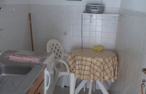 Suha Punta Apartment | Apartment in Kampor with Balcony, WIFI, Washing machine (895-1)