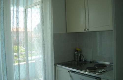 Kukljica Apartment | Apartment in Kukljica with Seaview, Terrace, Air condition, WIFI (4567-1)