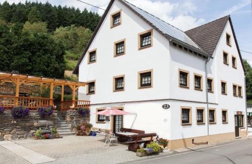 Merschbach Apartment | Apartment in Merschbach with Garden