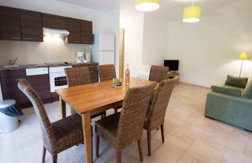 Montauroux Apartment | Apartment in Montauroux with Pool & Forest Views