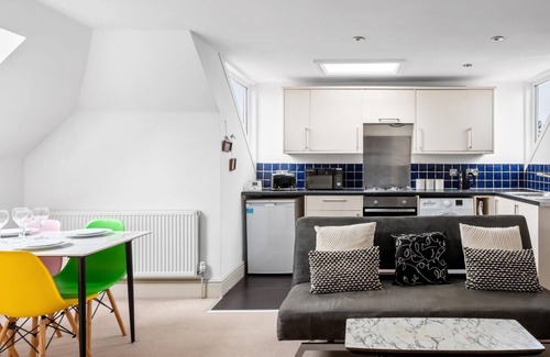 Chelmsford Apartment | Apartment in Moulsham | Long Stays Welcome
