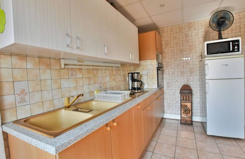 Neuvecelle Apartment | Apartment in Neuvecelle with balcony, parking and lake view