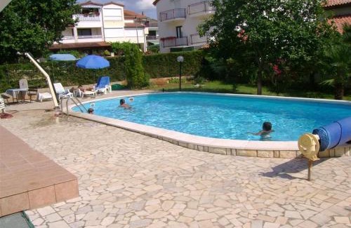 Mali Maj Apartment | Apartment in Porec with balcony, air conditioning, WiFi 819-2