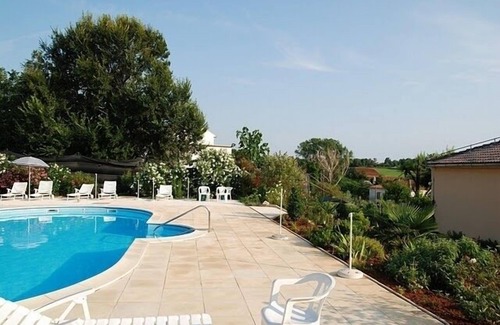 Savudrija Apartment | Apartment in Savudrija with Seaview, Terrace, Air condition, WIFI (123-9)