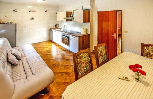 Seline Apartment | Apartment in Seline near Paklenica Park