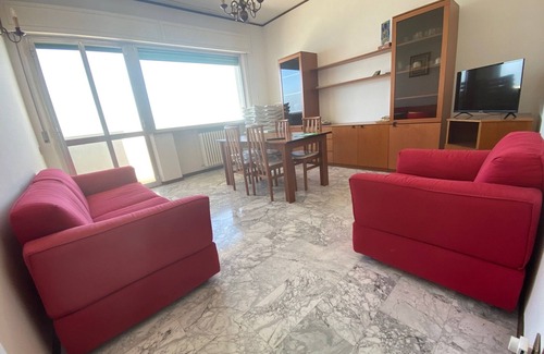 Porto Recanati Apartment | APARTMENT IN THE PALACE BY THE SEA 2 STEPS FROM THE CENTER