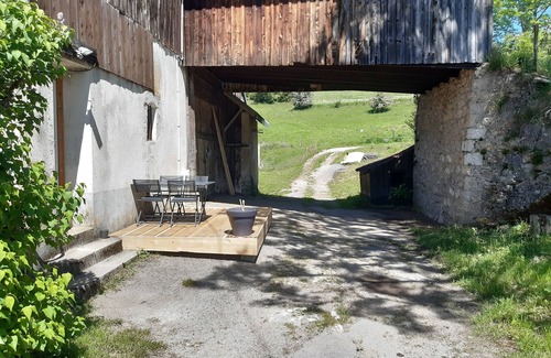 Oye-et-Pallet Apartment | Apartment in the heart of nature