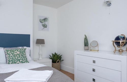 Cheltenham Apartment | Apartment in the heart of Cheltenham