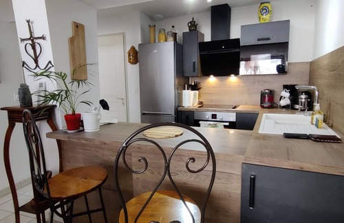 Naturist Village Apartment | Apartment in the middle of the naturist village T3 60 m2 2 bedrooms in port Ambonne