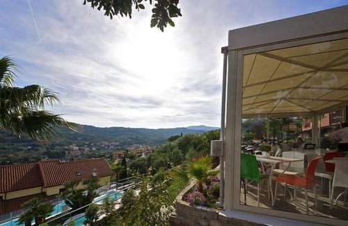 Poggi Apartment | Apartment in the Villa Giada holiday complex in Imperia