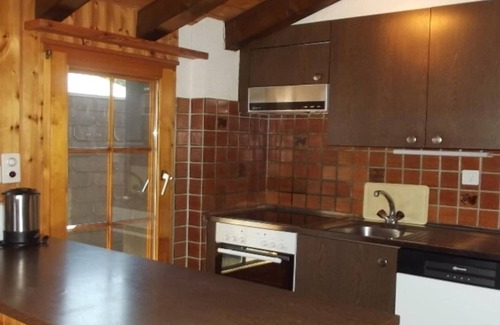 Sion Apartment | Apartment in Veysonnaz 200m from Ski Slopes
