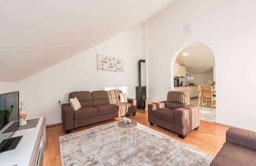 Vrsi Apartment | Apartment in Vrsi near the Sea
