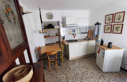 Pianissolo Apartment | Apartment "Interno X Pianissolo" with Private Balcony & Wi-Fi