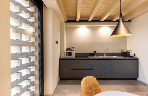 Sona Apartment | Apartment 'Agr Casa Pezzo 2' with Shared Pool, Wi-Fi and Air Conditioning