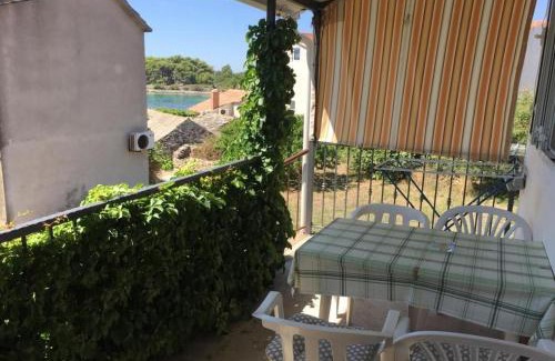 Sucuraj Apartment | Apartment Ivica
