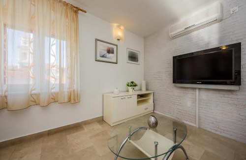 Split Apartment | Apartment Jelena
