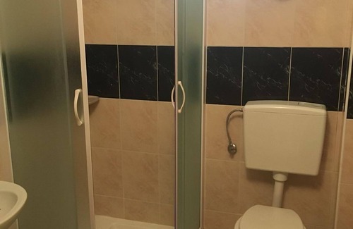 Stomorska Apartment | Apartment Kaleb - next to the seashore: SA7-Miro 24(2) - Stomorska, Island Solta, Croatia