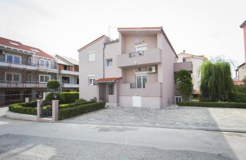 Kamen Apartment | Apartment Karla&Nella