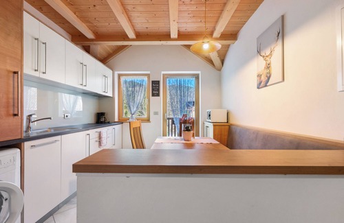 San Genesio Atesino Apartment | Apartment 'Kohlerhof' with Mountain View, Balcony and Wi-Fi