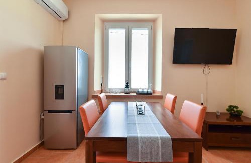 Koromacno Apartment | Apartment Koromacno 2334