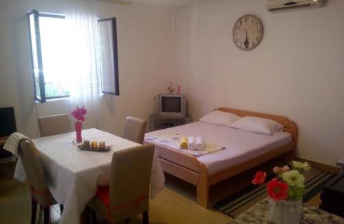 Kotor Apartment | Apartment Kotor-Andrija Jovanovic
