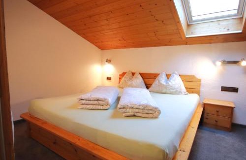 Quadratsch Apartment | Apartment Krismer by Interhome