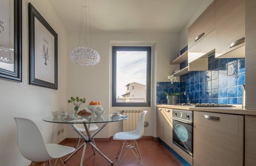 Oltrarno Villa | Apartment Krumkiri - Two Bedroom Villa, Sleeps 4