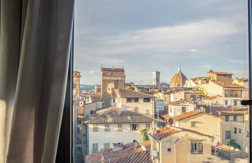 Oltrarno Villa | Apartment Krumkiri - Two Bedroom Villa, Sleeps 4
