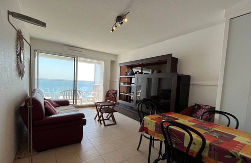 Olonne-sur-Mer Apartment | Apartment Les Sables-d'Olonne, 1 bedroom, 4 persons