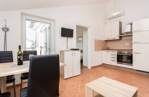 Silo Apartment | Apartment Laštro Nives (86117-A1) - Silo - island Krk