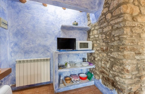 Bellestar Apartment | Apartment 'La Coma' with Mountain Views, Private Pool and Wi-Fi