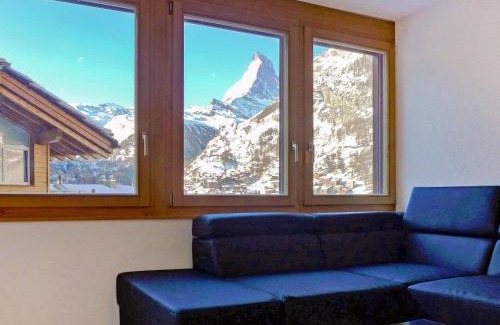 Zermatt Apartment | Apartment La Prairie by Interhome