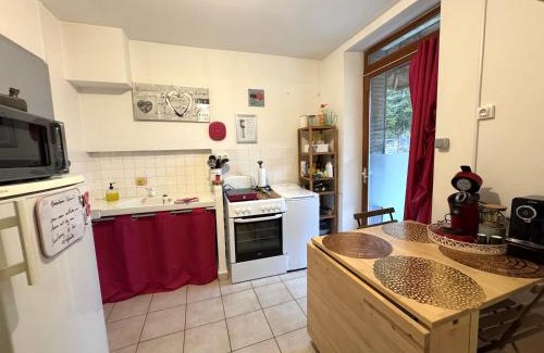 Bregnier-Cordon Apartment | Apartment La Viarhôna à Brégnier-Cordon