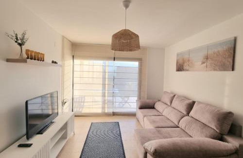Marina d'Or Apartment | Apartment Las Terrazas 1ªLínea - Vista al Mar - NEW AC, Furniture, Fresh Paint, Decoration