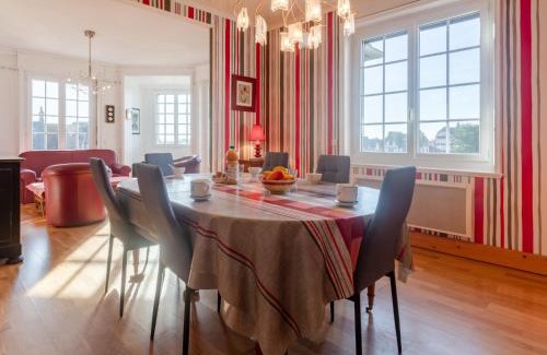 Cabourg Apartment | Apartment Le Normandie Home by Interhome