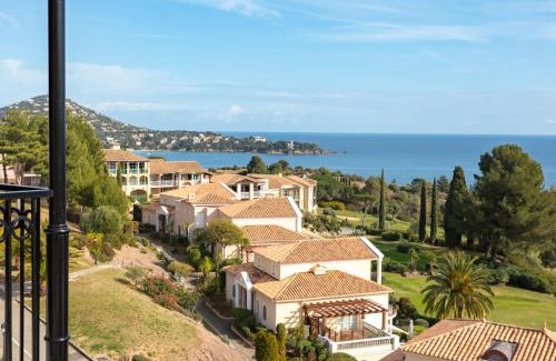 Cap Esterel Apartment | Apartment Le Village - C4319 by Interhome