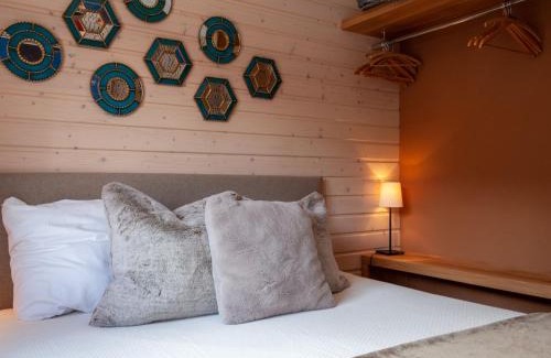 Saint-Pierre-de-Clages Apartment | Apartment Les Chouettes 23 by Interhome