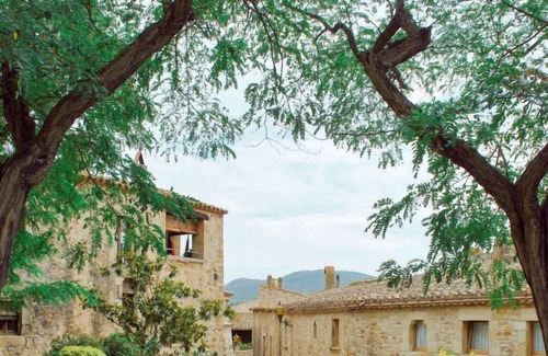 Pals Apartment | Apartment Les Dunes 2 dorm in Pals - 5 persons, 2 bedrooms