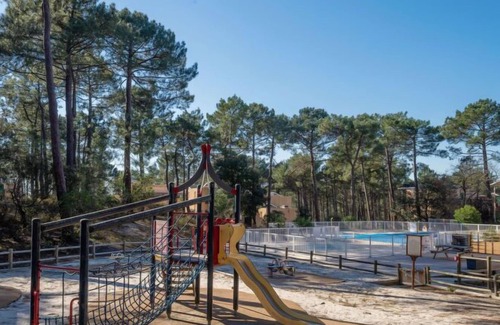 Maubuisson Apartment | Apartment Les Grands Pins in Maubuisson - 4 persons, 1 bedrooms