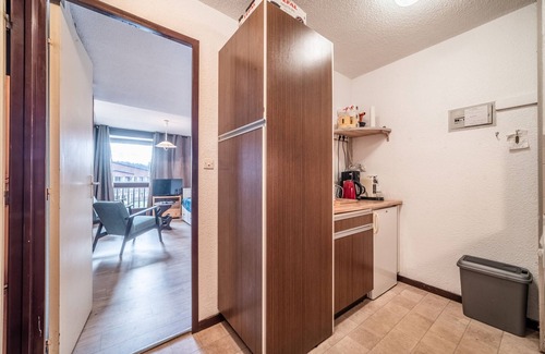 Le Praz de Lys Apartment | Apartment 'Les Mouflons' with Mountain View and Balcony