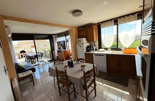 Saint-Pierre-la-Mer Villa | Apartment Les Pluviers