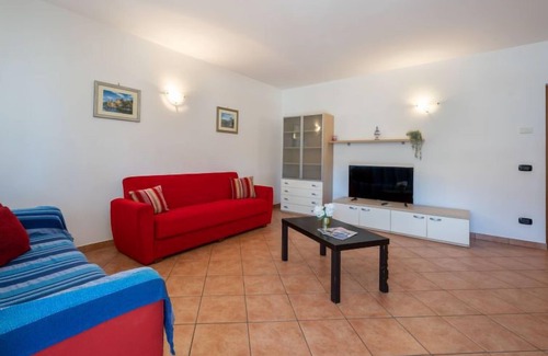 Tremezzina Apartment | Apartment Letizia in Ossuccio - 8 persons, 2 bedrooms