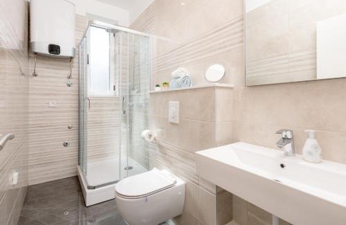 Split Apartment | Apartment Linda