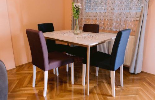 Grbavica Apartment | Apartment LIPA