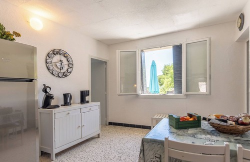 Orgnac-l'Aven Apartment | Apartment 'Magnanerie De La Maréchale' with Mountain View, Shared Pool and Wi-Fi