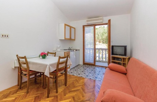 Komoseva Apartment | Apartment Mali Iz III