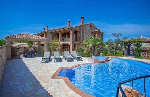 Nova Vas Apartment | Apartment Manuel Ograde II with shared Pool