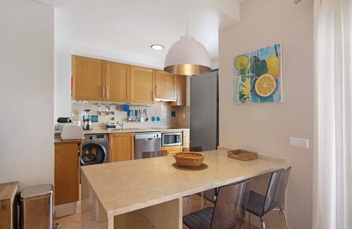 Santa Luzia Apartment | Apartment "Maré Cheia SL015" with Shared Pool & Wi-Fi